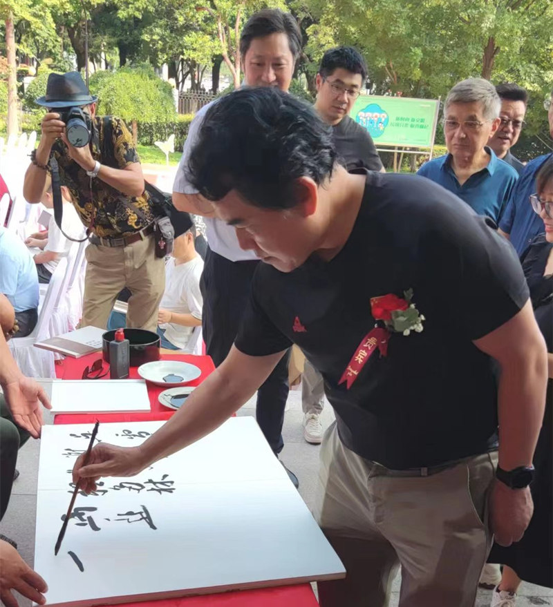 1a49fdefdb2be1db58b651eb8899d64 1a49fdefdb2be1db58b651eb8899d64